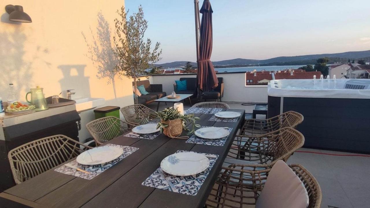 Penthouse Aurelia, Rooftop Terrace & Jacuzzi Turanj Exterior foto